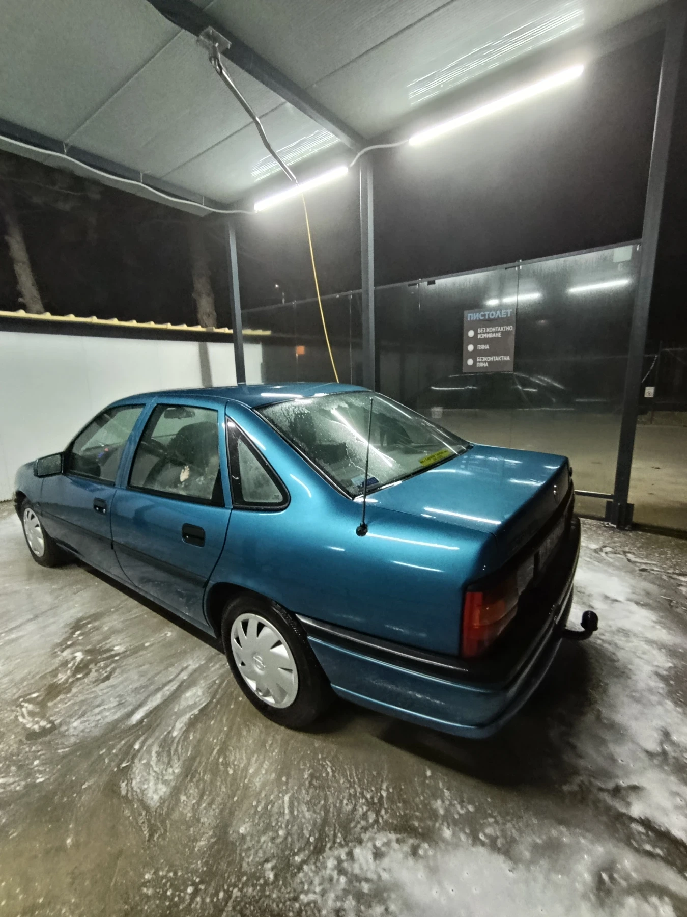 Opel Vectra 1.8 - изображение 4