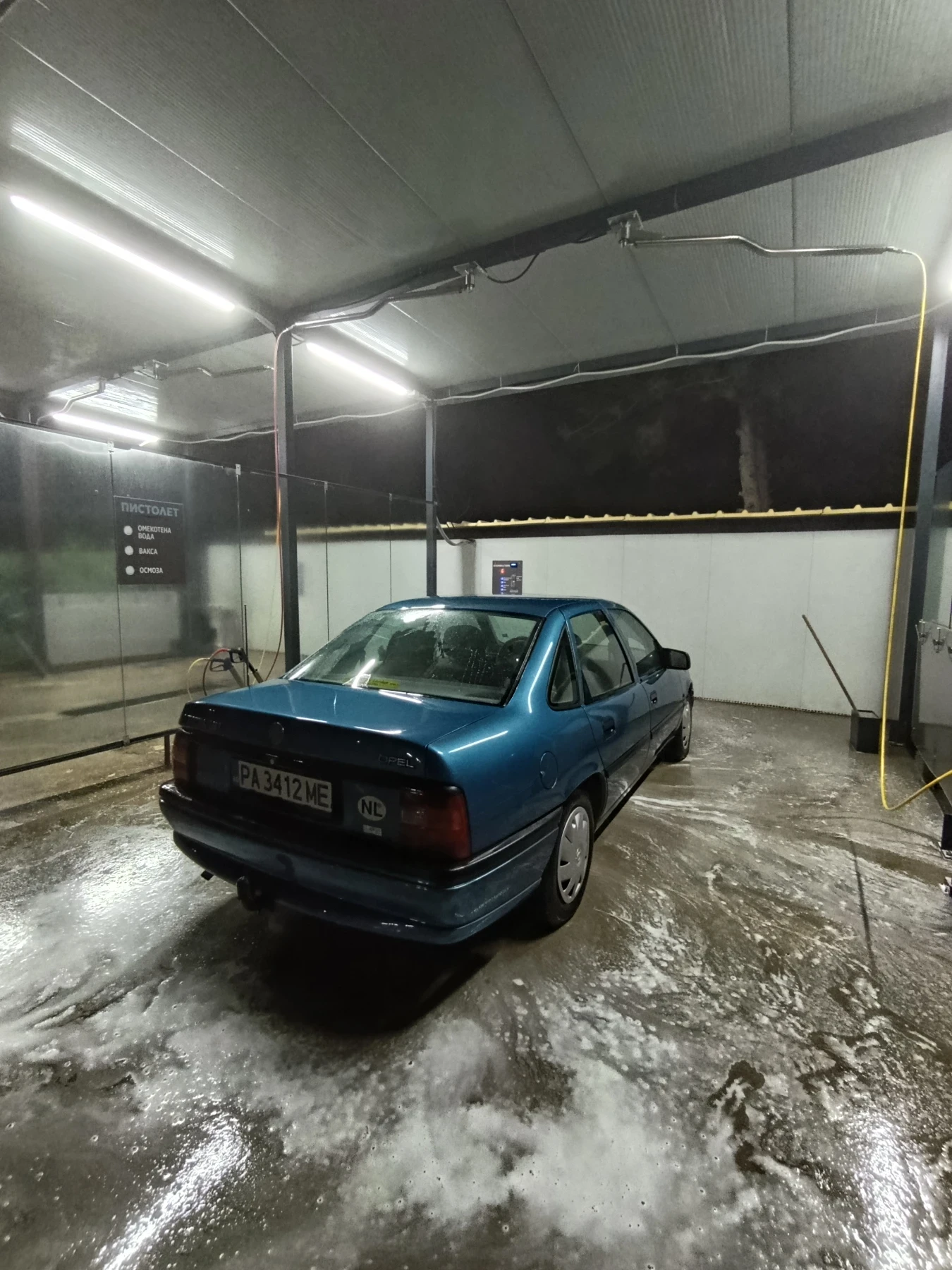 Opel Vectra 1.8 - изображение 3