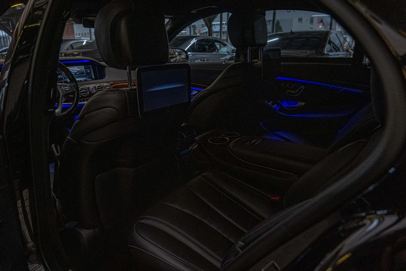 Mercedes-Benz S 560 4M/Long/AMG/HuD/RSE/Burm/Пано/Дистроник/Обдухване/ - изображение 10