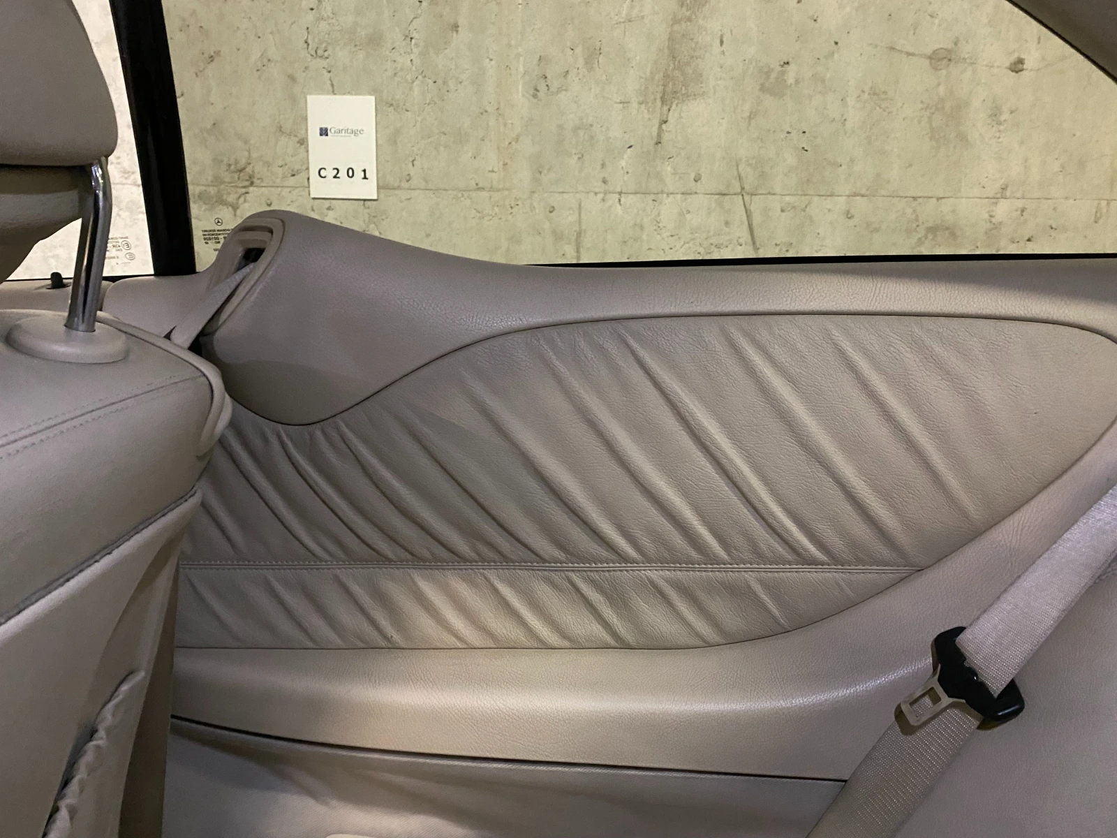 Mercedes-Benz CLK 270 - изображение 7