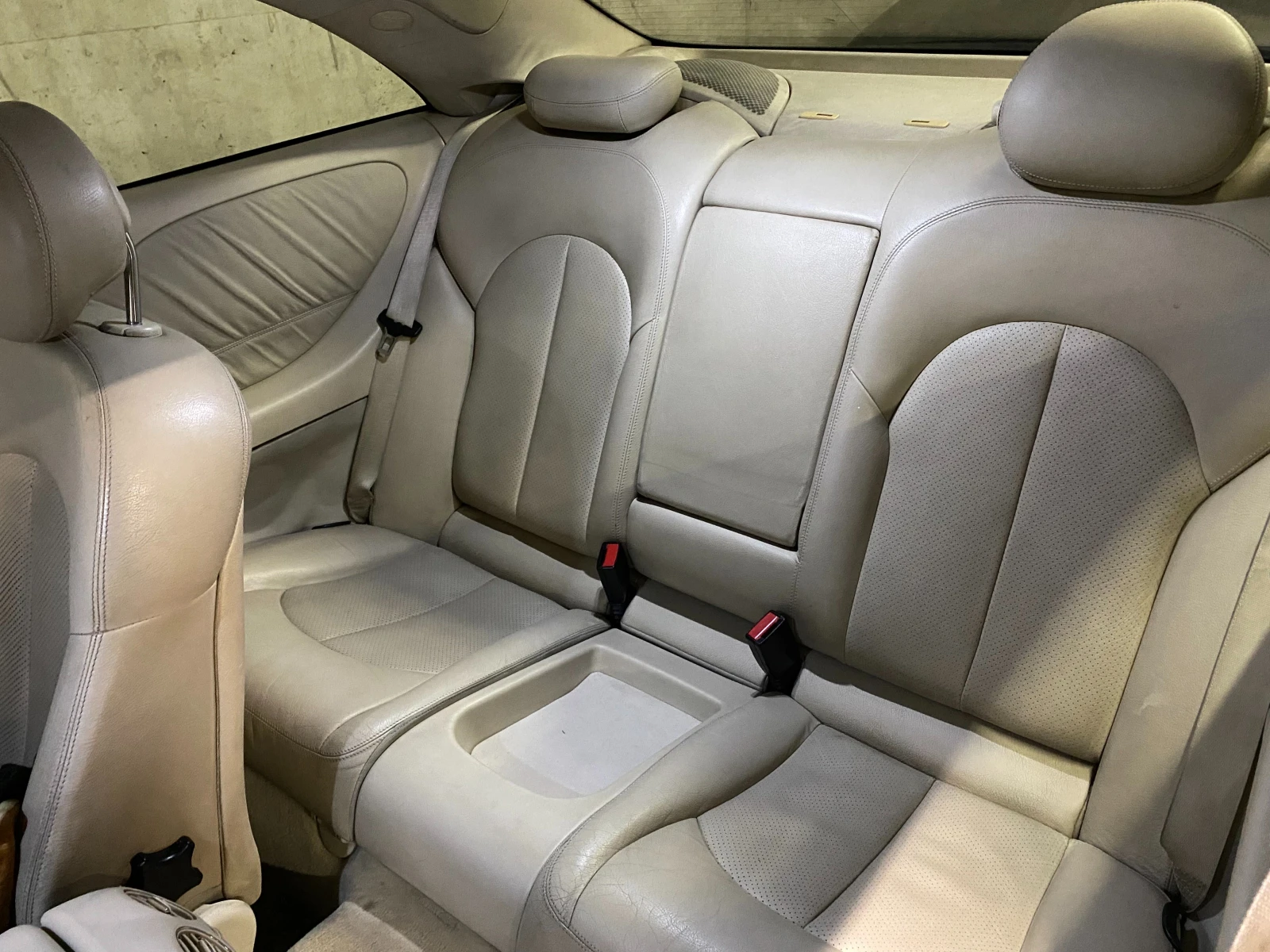 Mercedes-Benz CLK 270 - изображение 9