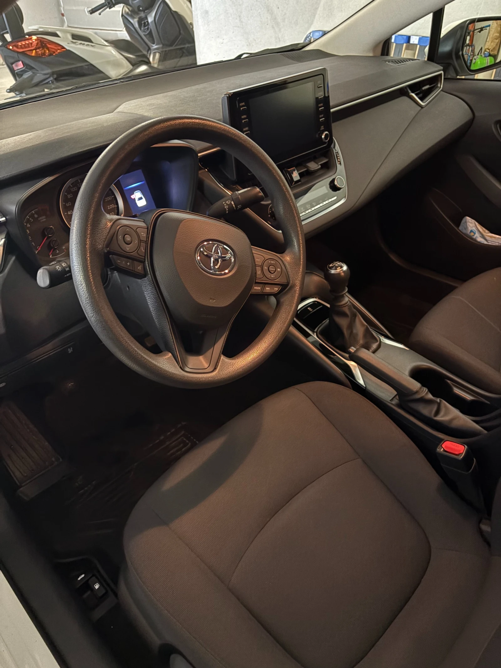 Toyota Corolla, снимка 6 - Автомобили и джипове - 54182665