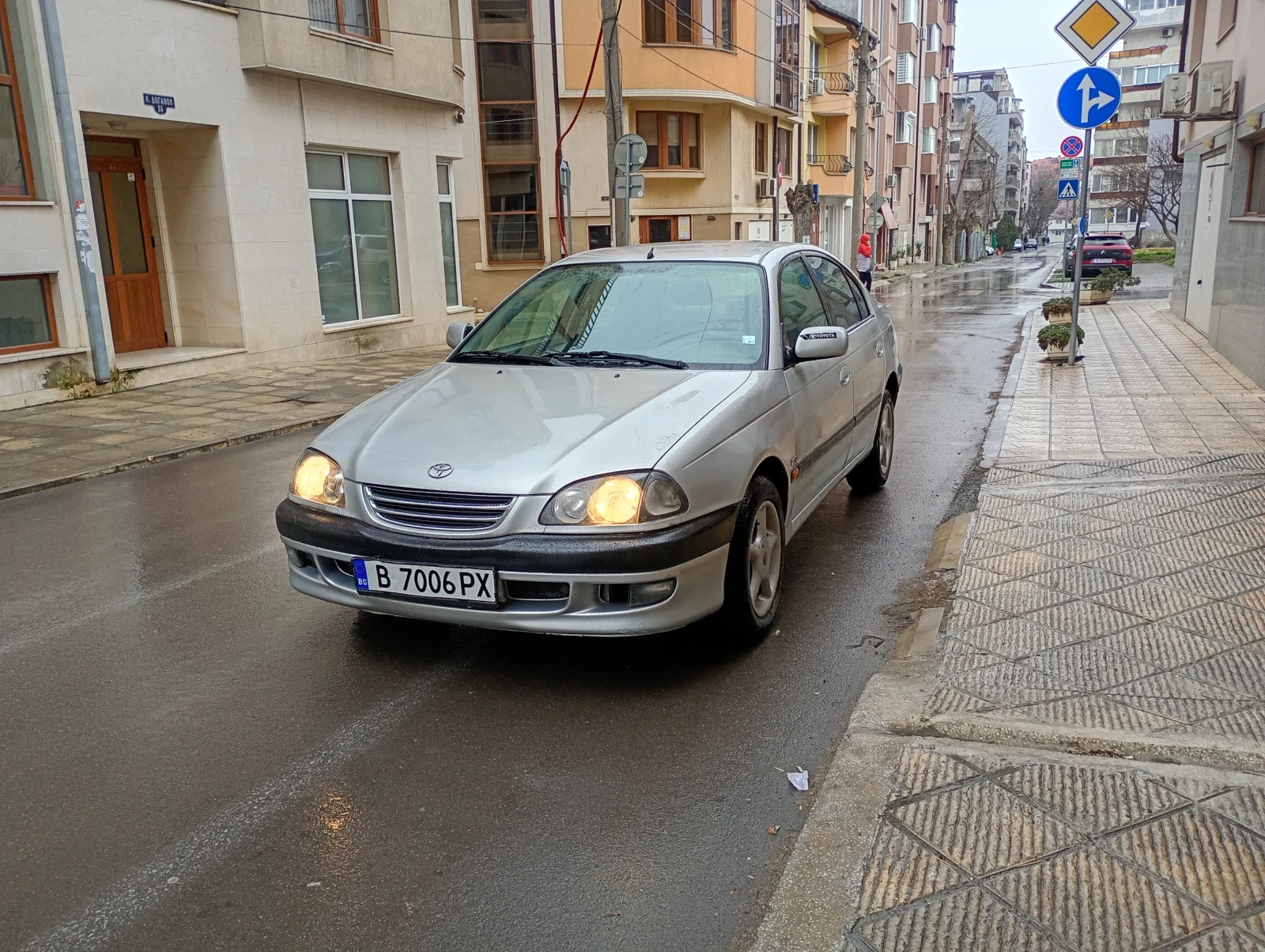 Toyota Avensis 2.0 Diesel Климатик 