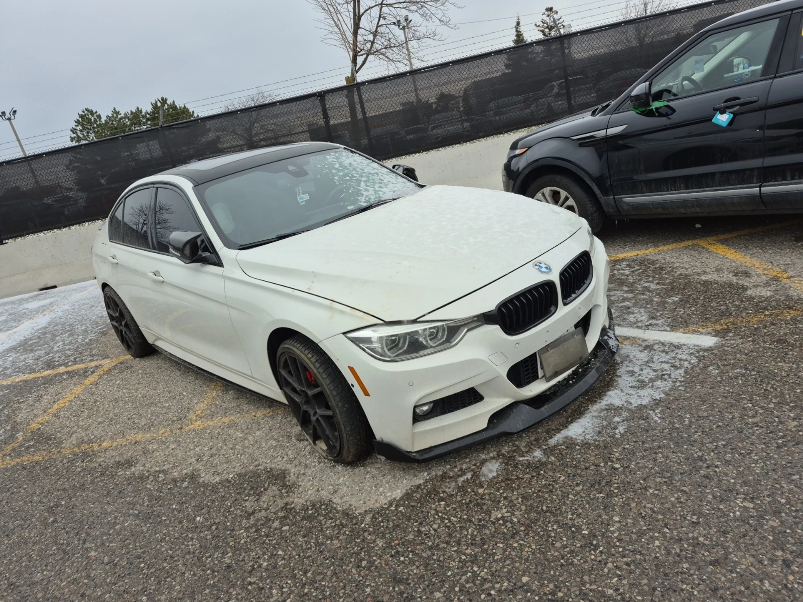 BMW 330 i xDrive* * M-PACK* * CARFAX* * , снимка 2 - Автомобили и джипове - 54387460