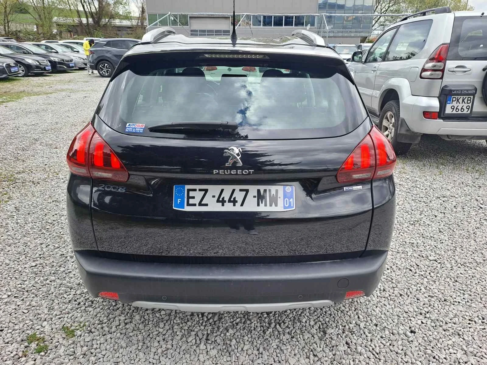 Peugeot 2008 1.2, снимка 5 - Автомобили и джипове - 54453587