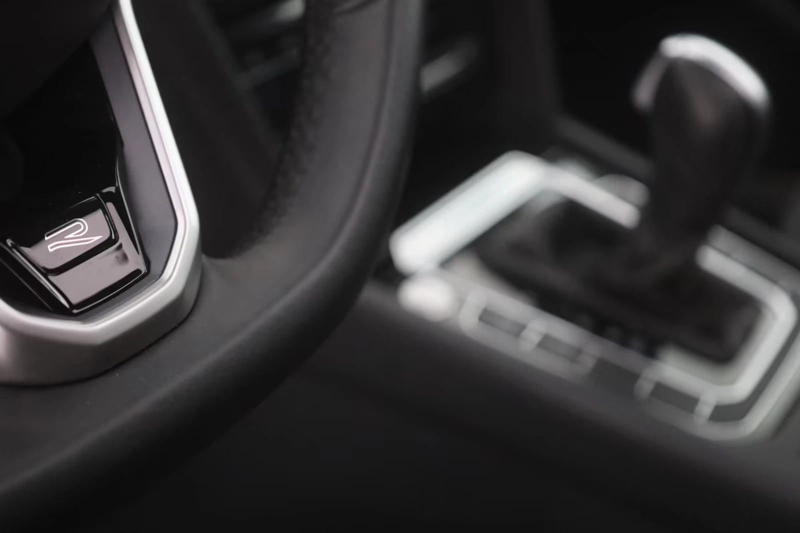 VW Arteon SHOOTING BRAKE R-LINE 100% РЕАЛНИ КМ- КОМЕНТАР, снимка 9 - Автомобили и джипове - 55238924
