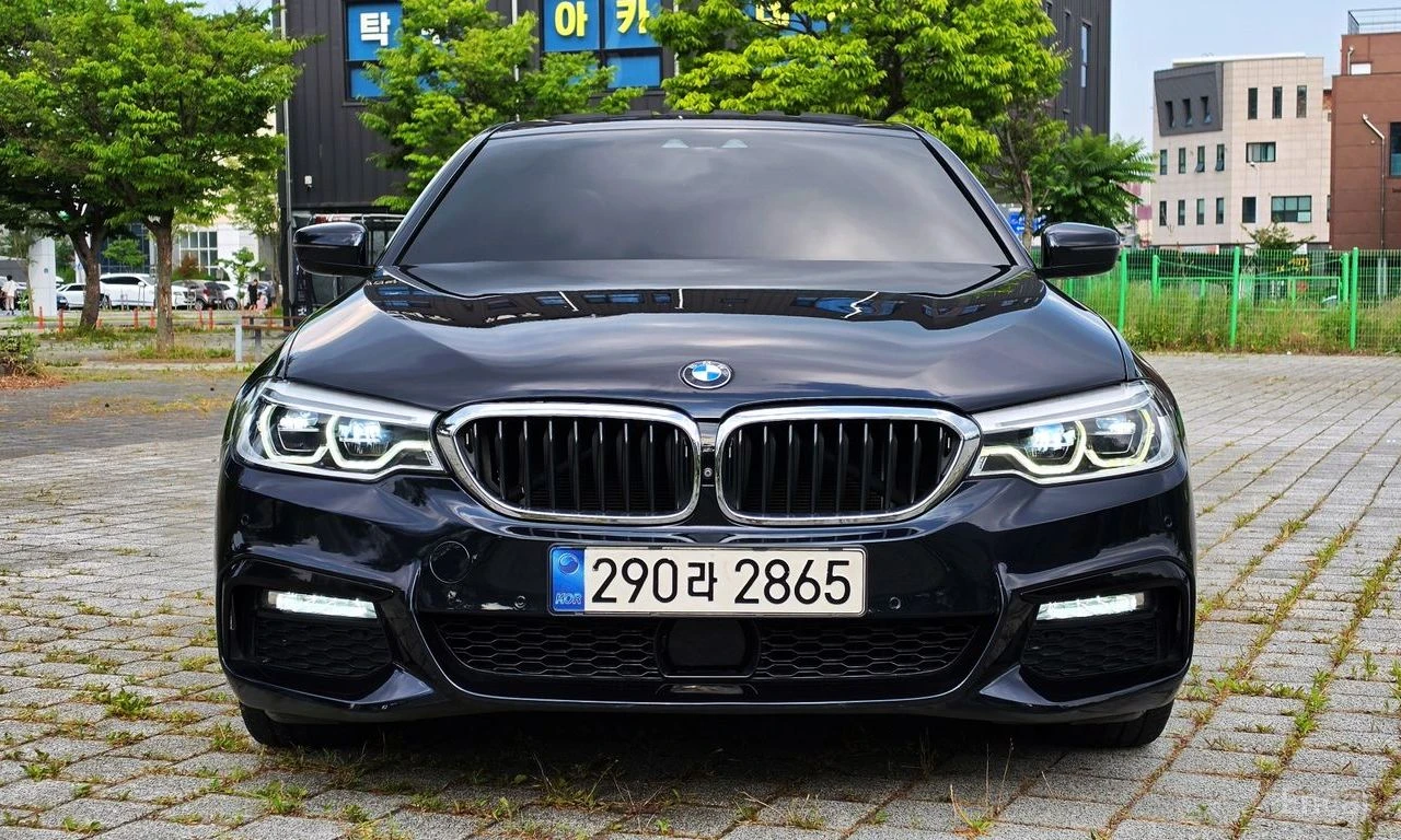 BMW 530 M* SPORT* ���������* �����* ���������* 360������*  | Mobile.bg � ����������� 4