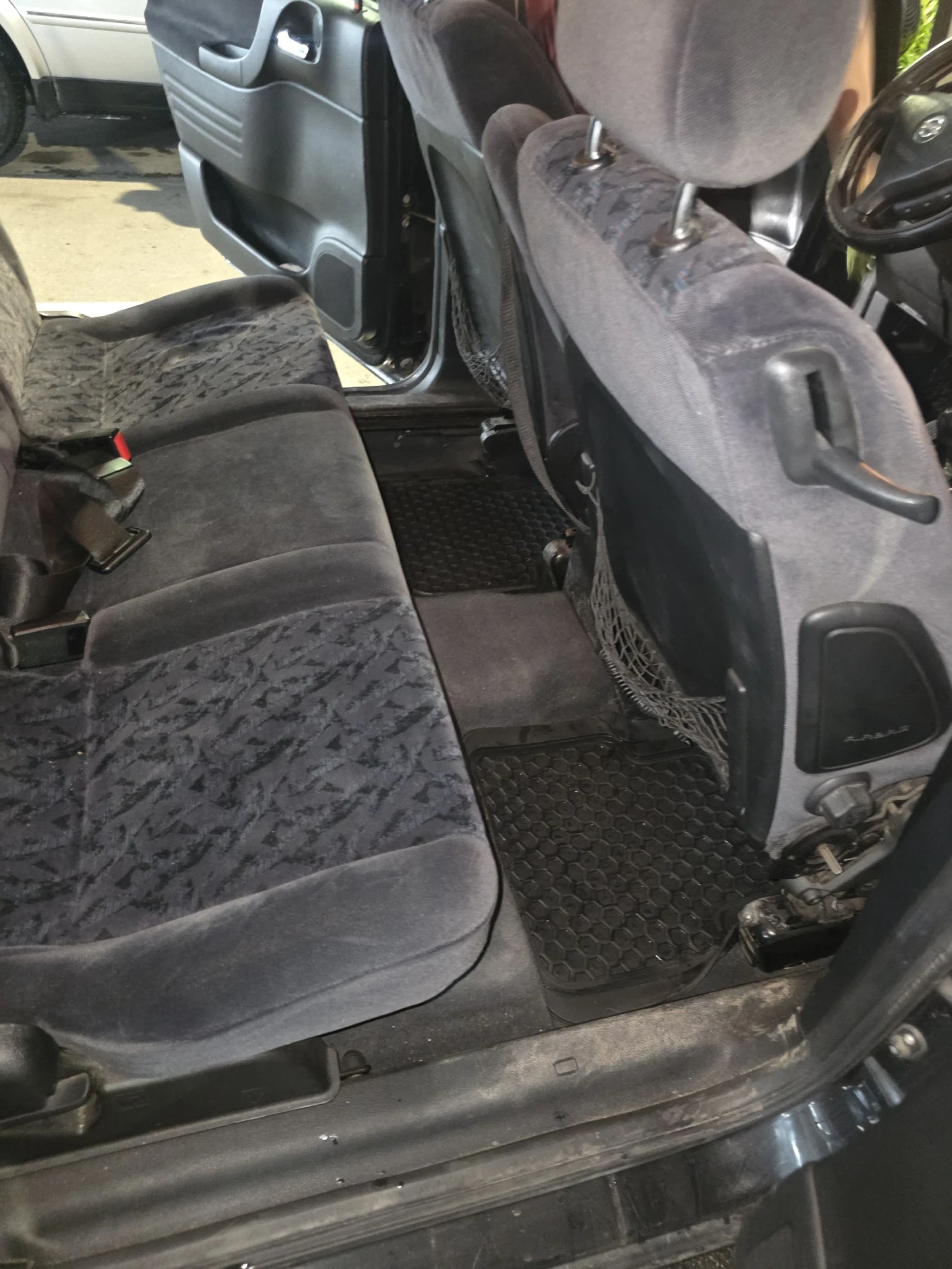Opel Zafira, снимка 13 - Автомобили и джипове - 55380843