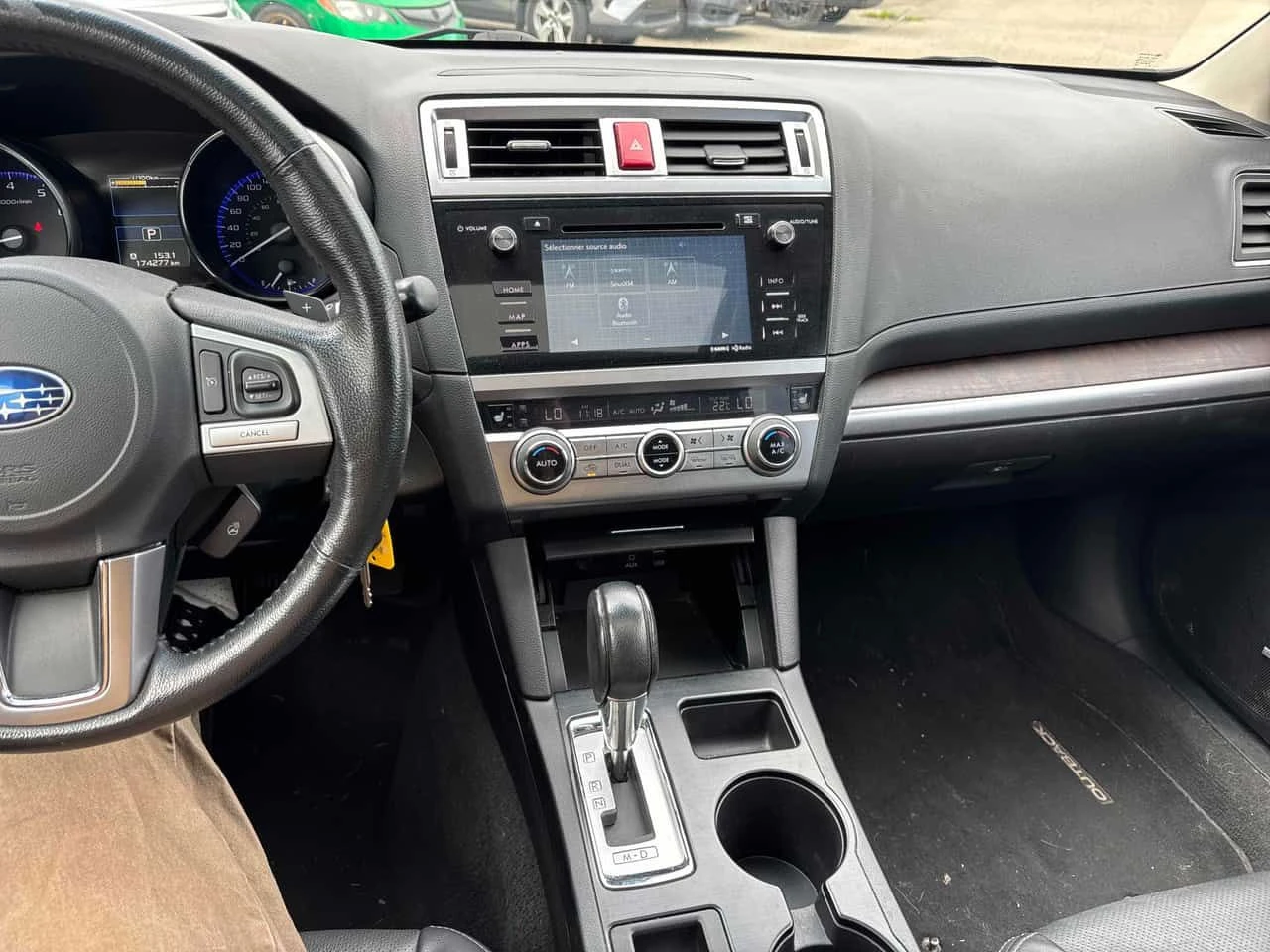 Subaru Outback Limited | CARFAX | АВТОКРЕДИТ БЕЗ ПЪРВОНАЧАЛНА , снимка 9 - Автомобили и джипове - 55414619