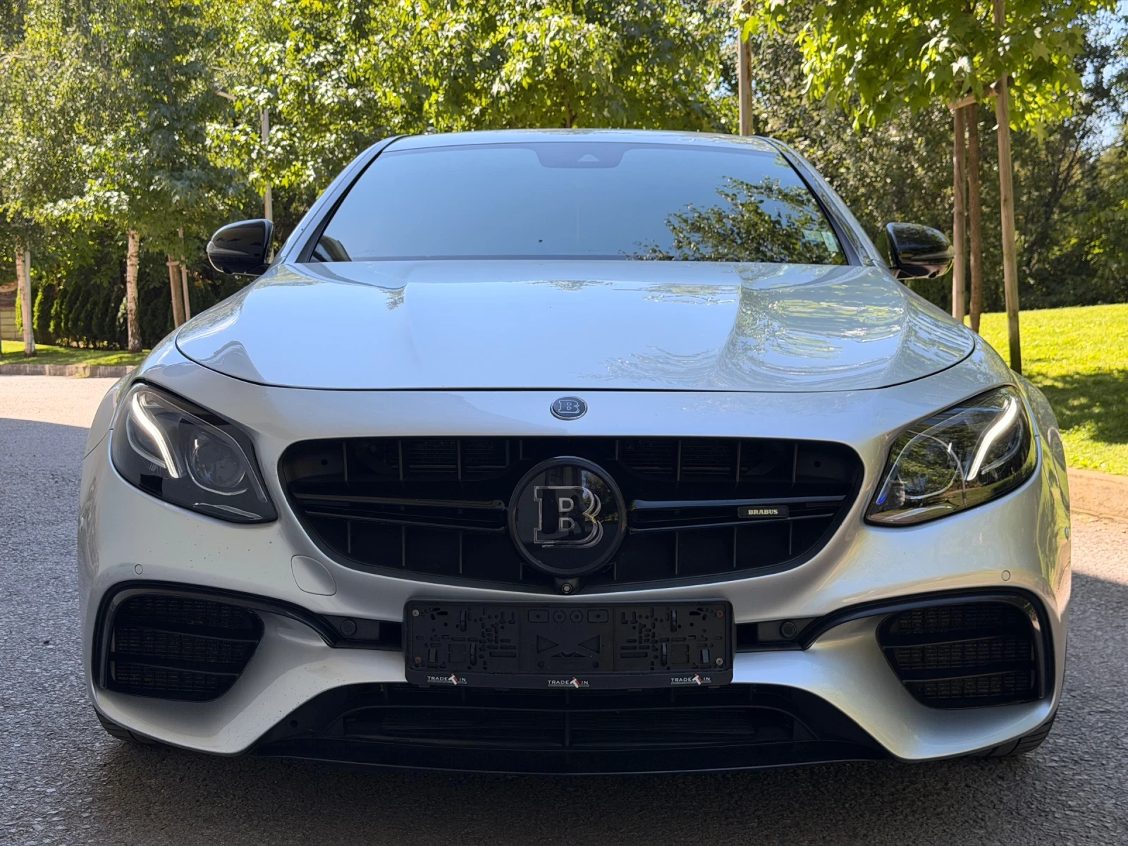Mercedes-Benz E 63 AMG S / 4-MATIC + / BRABUS / EDITION 1, снимка 2 - Автомобили и джипове - 55736373