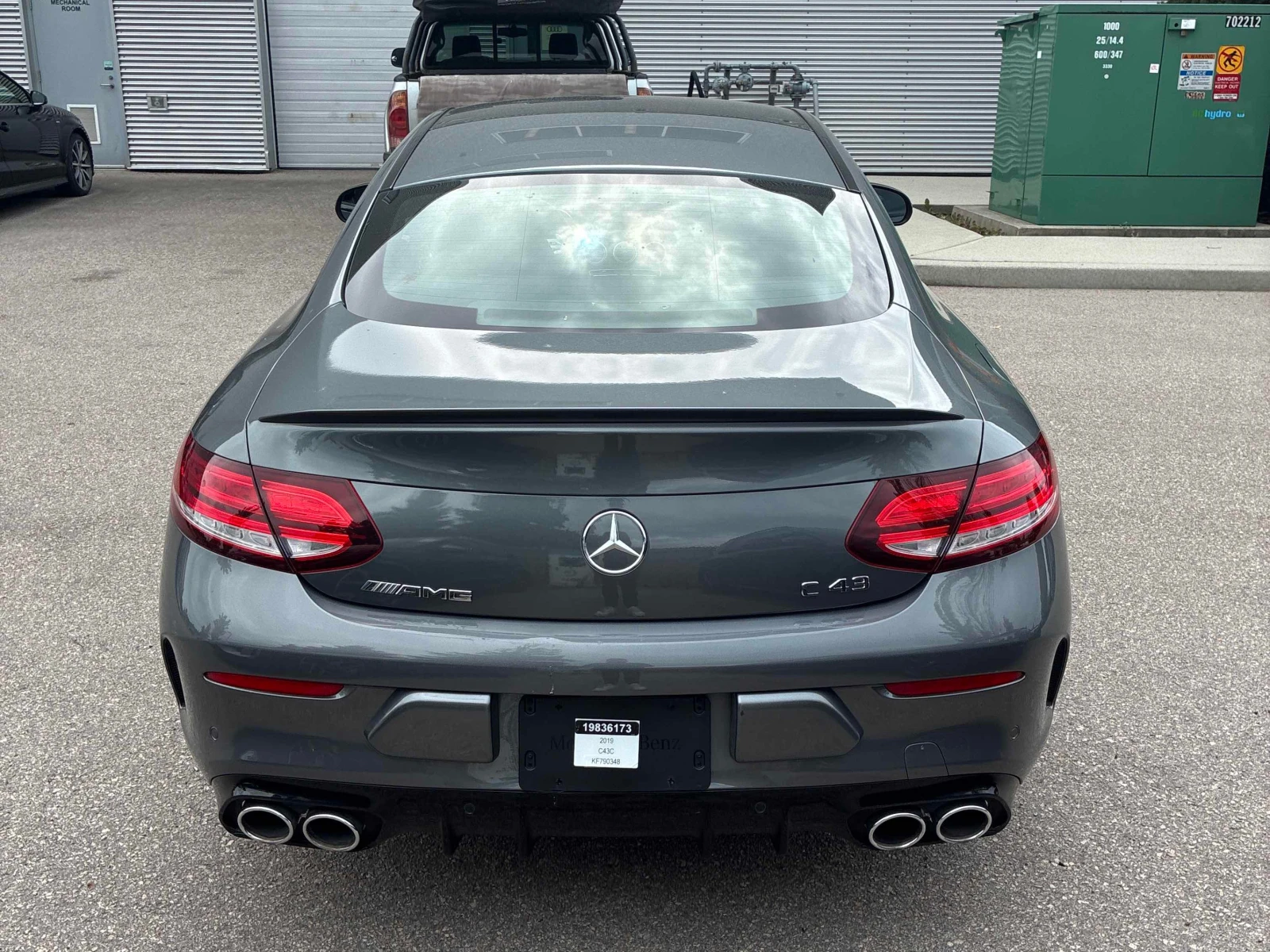 Mercedes-Benz C 43 AMG / 360 / DISTRONIC / BURMESTER / CARFAX /АВТОКРЕДИТ, снимка 4 - Автомобили и джипове - 55884115