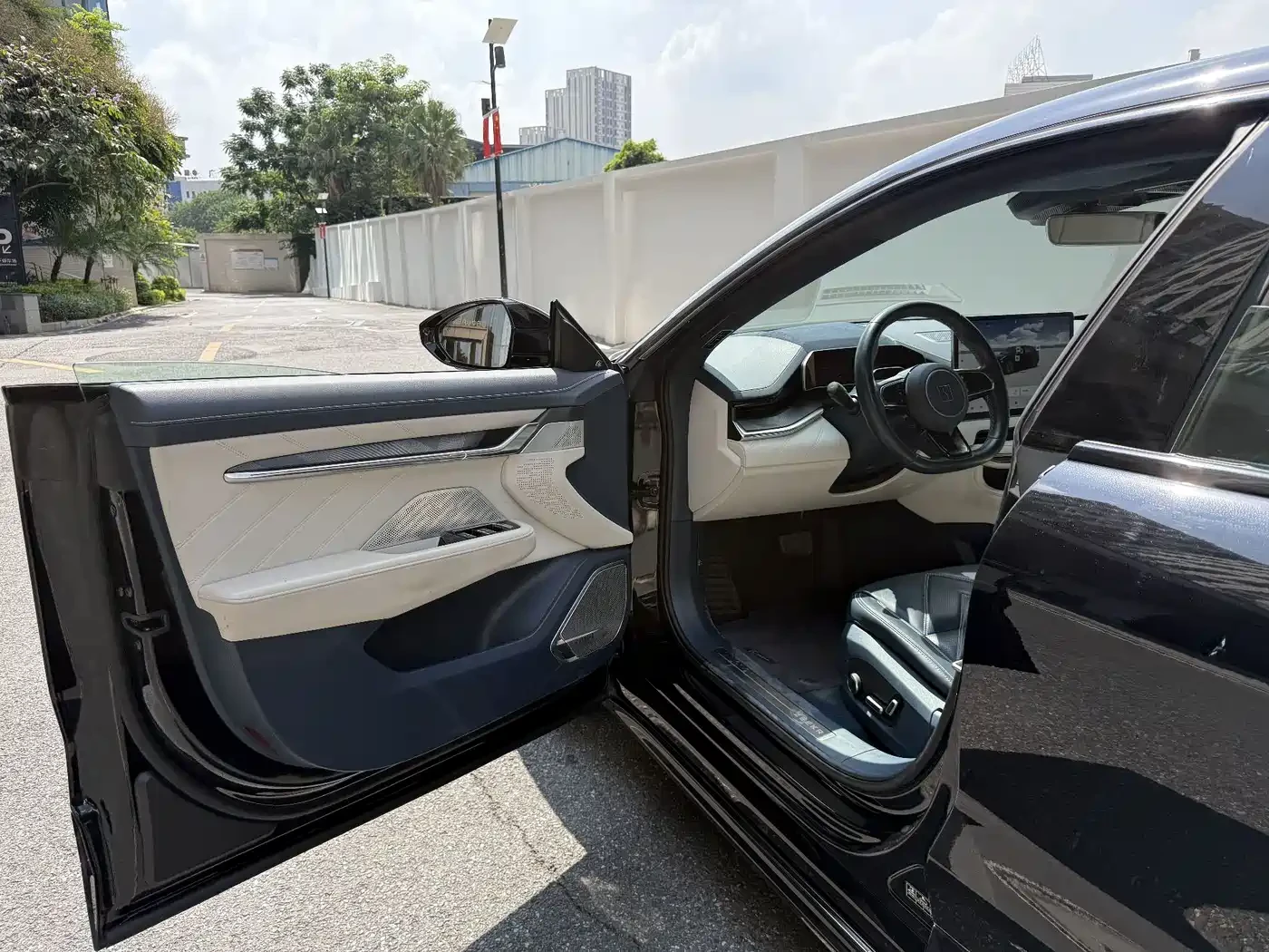 Zeekr 001 WE* EDITION* 100KMH* , снимка 6 - Автомобили и джипове - 56640365