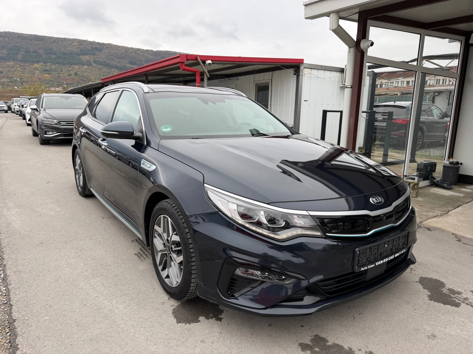 Kia Optima  2.0i PHEV 205к.с Premium Face 
