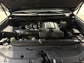 Toyota 4runner 4.0* V6* ПОДГРЕВ* КАМЕРА* КЕЙЛЕС* LANE* ASSIST, снимка 16