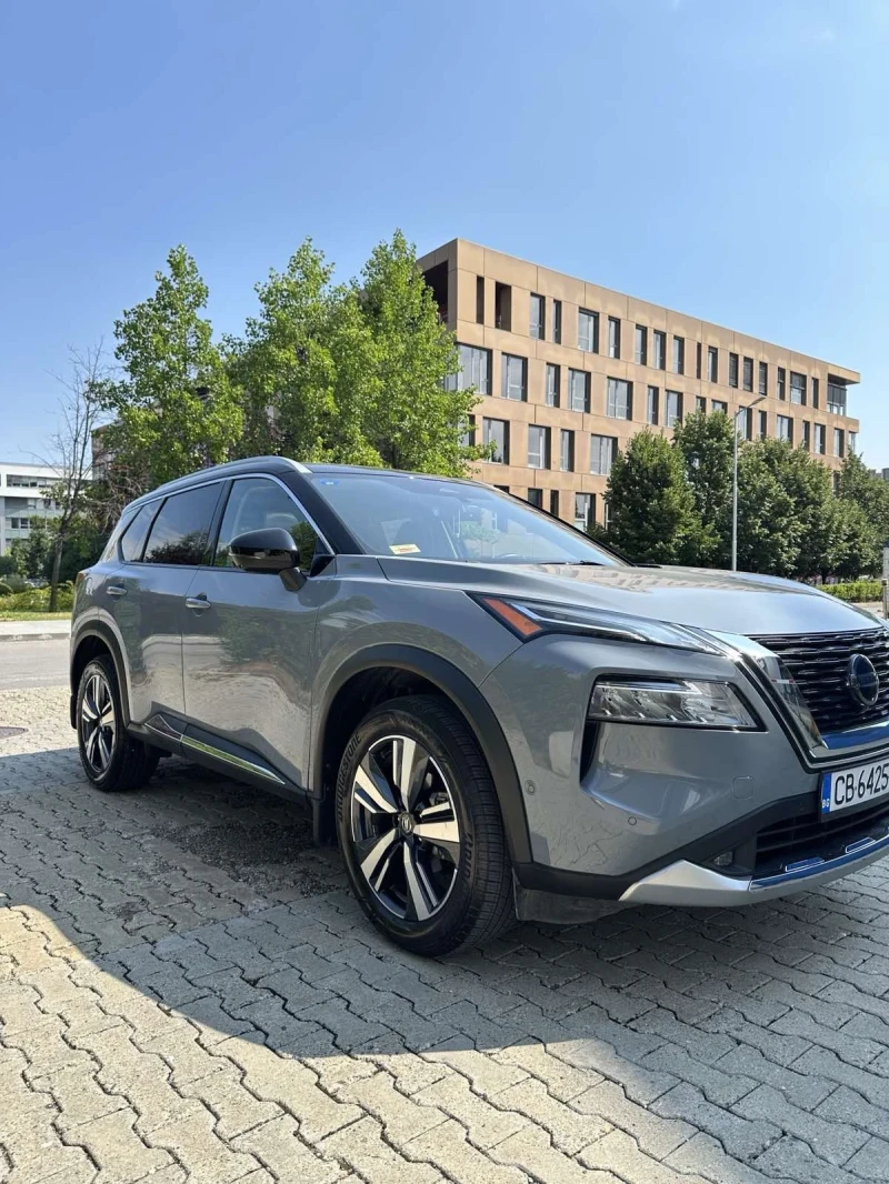 Nissan Rogue Nissan Rougue Platinum, снимка 3 - Автомобили и джипове - 52557952