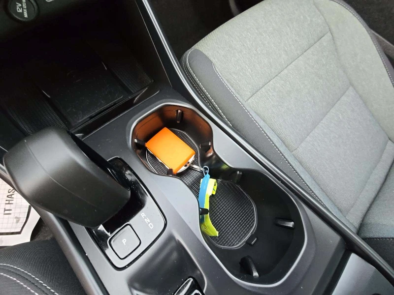 Volvo XC40 B5 Core Bright Theme, снимка 7 - Автомобили и джипове - 53201482