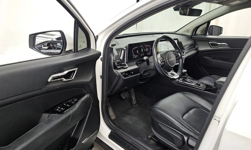 Kia Sportage, снимка 10 - Автомобили и джипове - 53243759