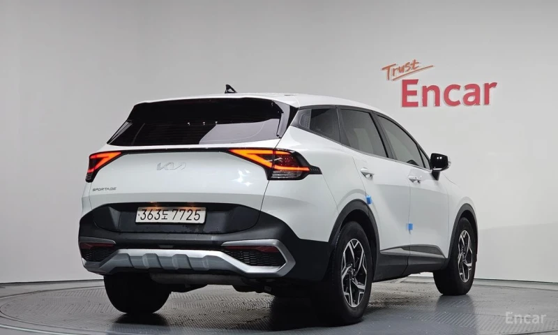 Kia Sportage, снимка 2 - Автомобили и джипове - 53243759