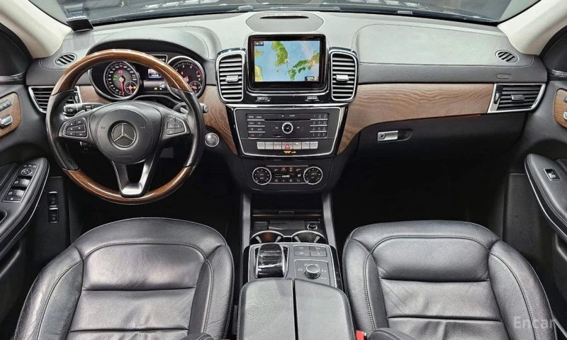Mercedes-Benz GLS 500, снимка 7 - Автомобили и джипове - 53309976