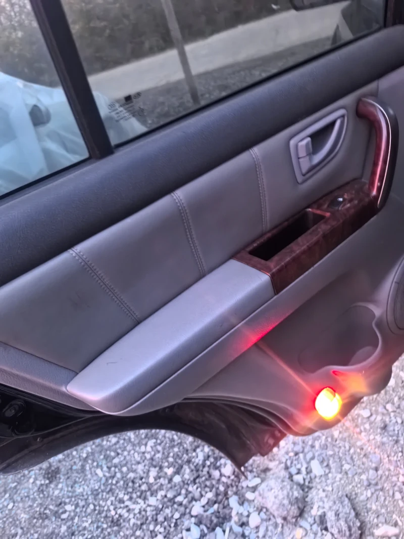 Kia Sorento, снимка 8 - Автомобили и джипове - 53397285