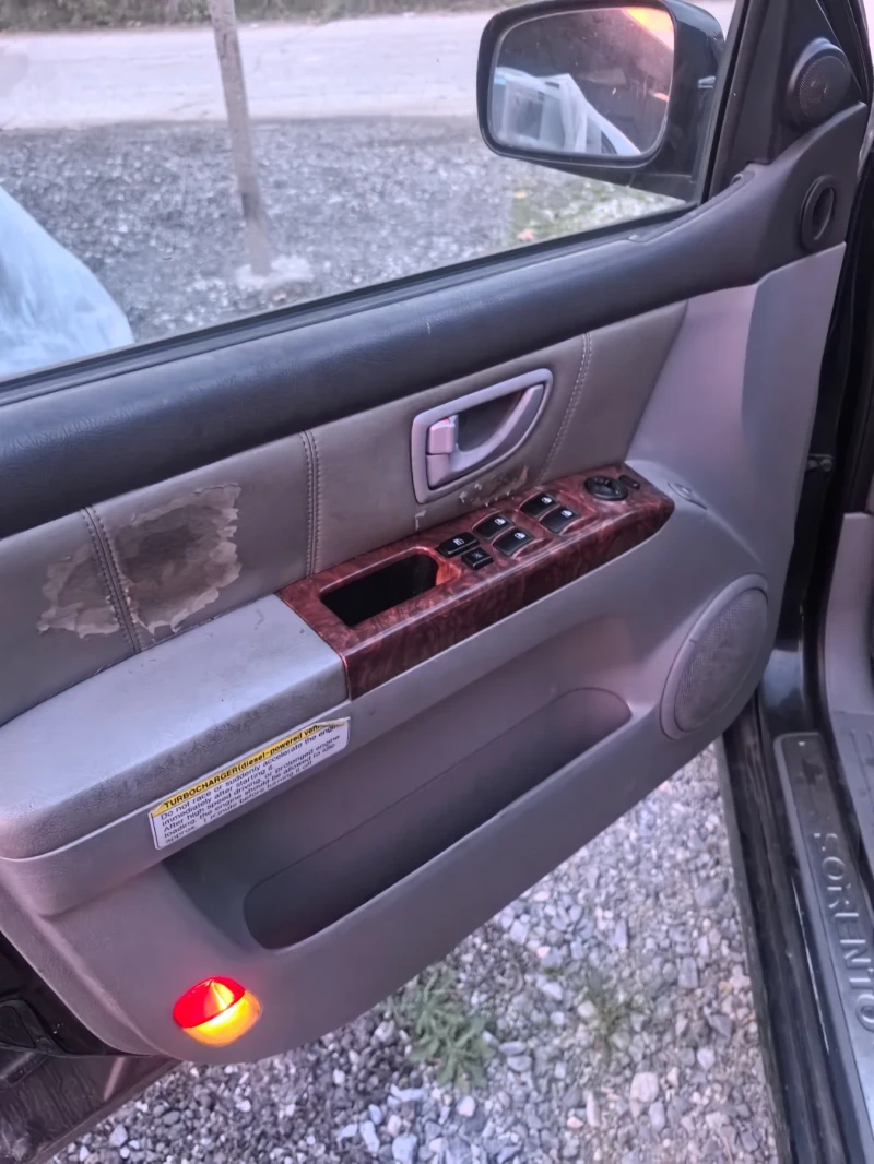 Kia Sorento, снимка 6 - Автомобили и джипове - 53397285