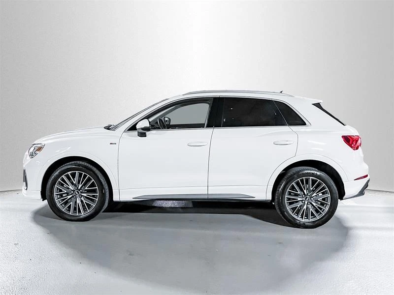 Audi Q3 * Progressiv * CARFAX * БЕЗ ПЪРВОНАЧАЛНА ВНОСКА - изображение 2