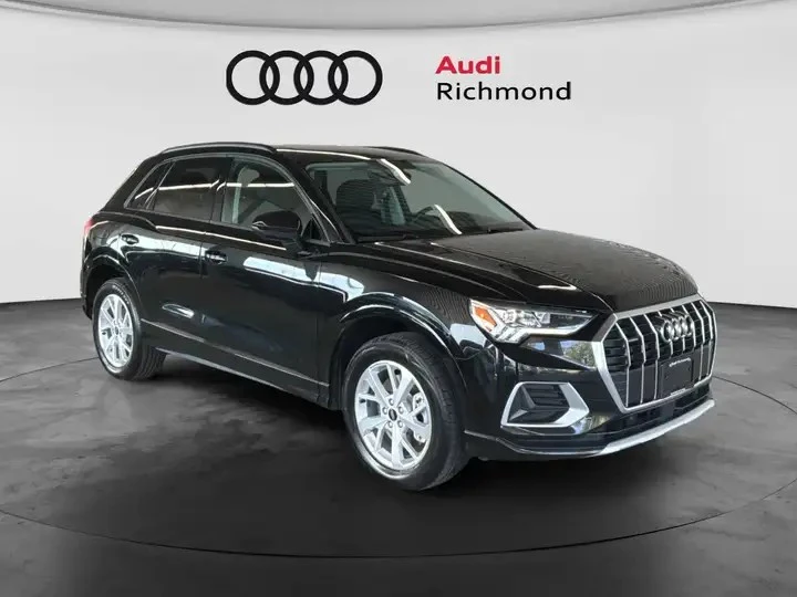 Audi Q3 Automatic, снимка 3 - Автомобили и джипове - 56002938
