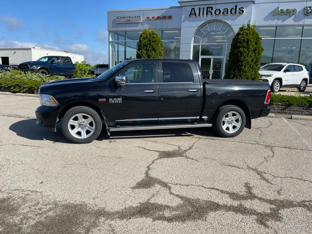 Dodge RAM 1500 * LIMITED * CarFax * АвтоКредит - изображение 3