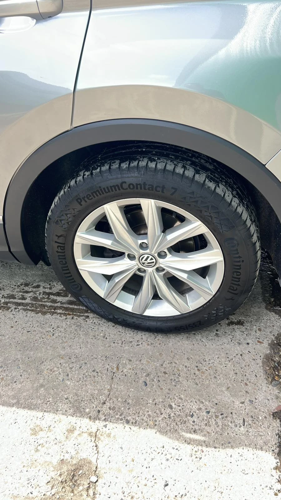 VW Tiguan 2.0 - изображение 4