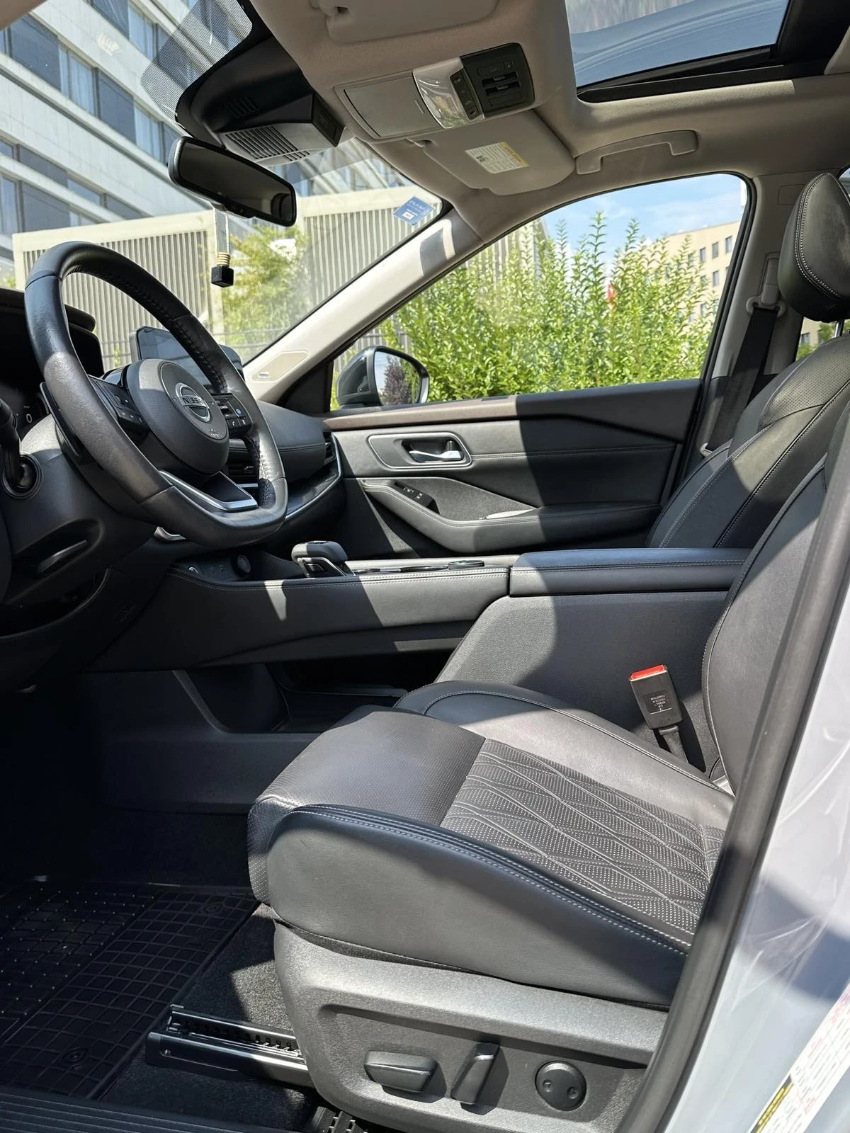 Nissan Rogue Nissan Rougue Platinum - изображение 10