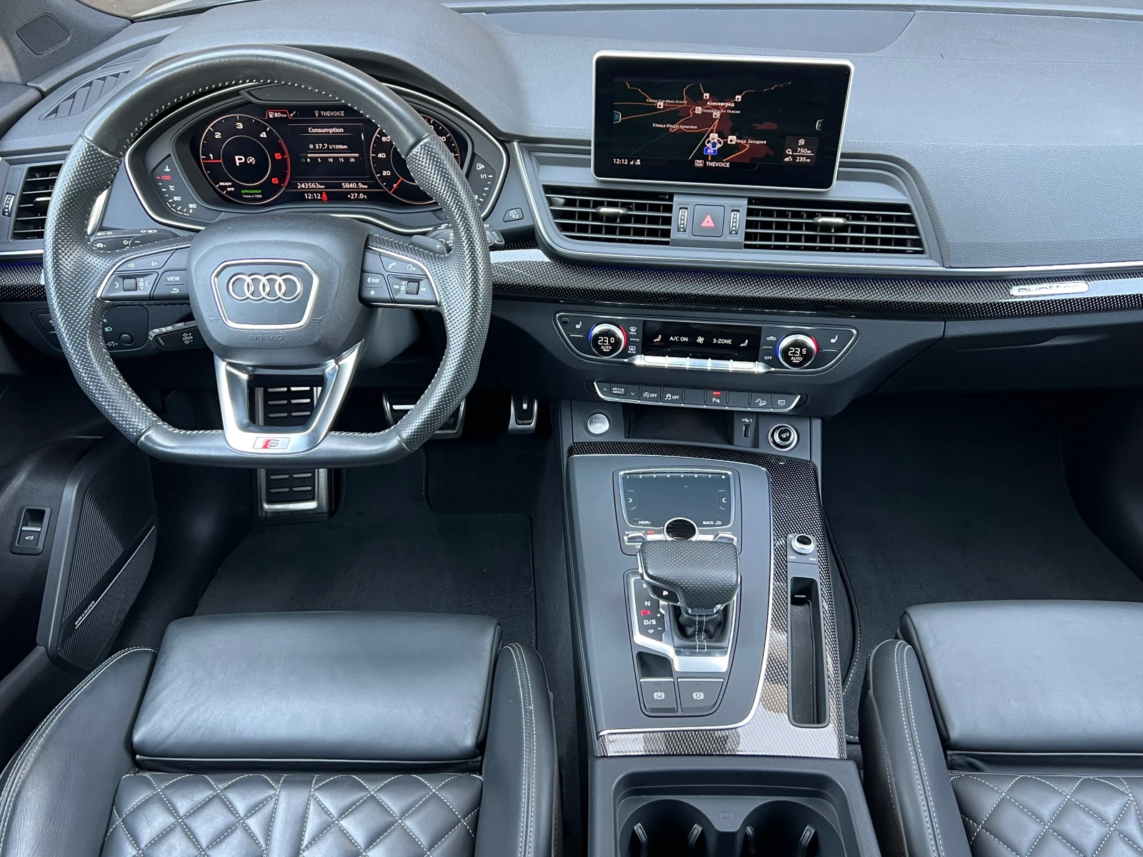 Audi Q5 2.0TDI, 4X4, S LINE+ , PANO, B&O,  - изображение 9
