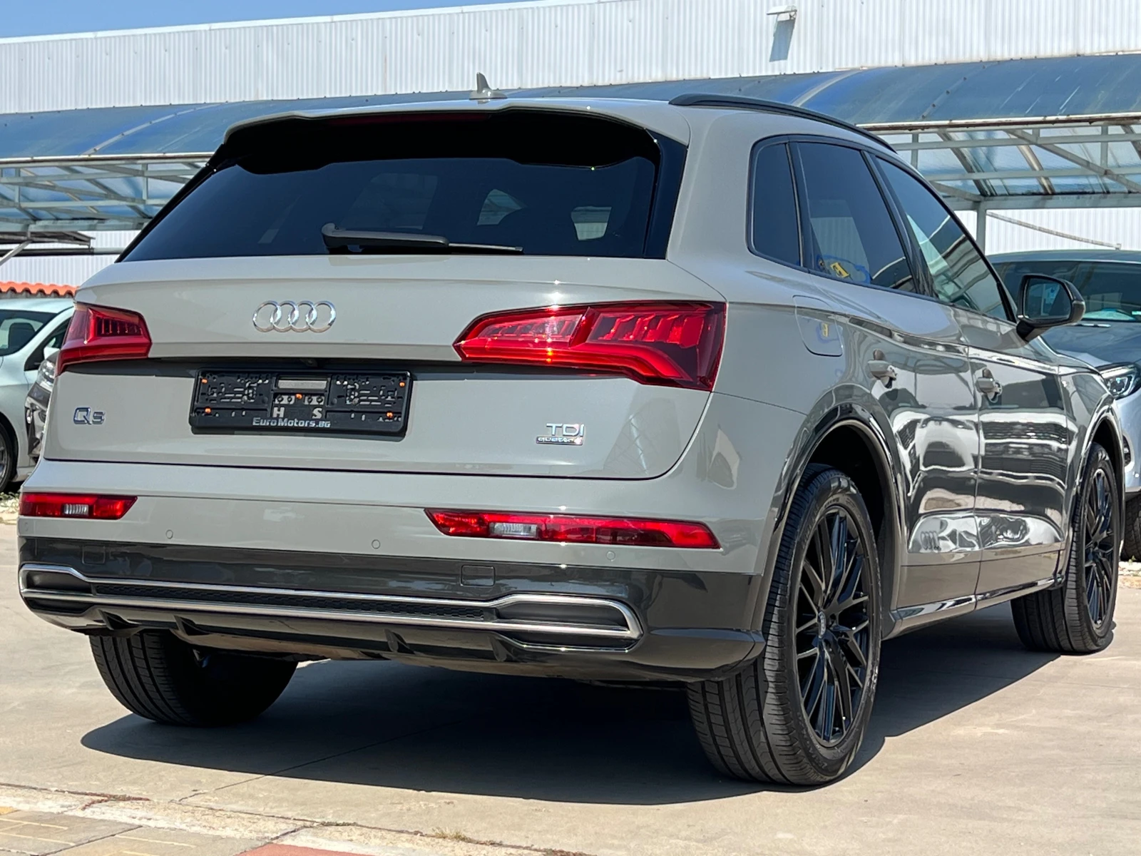 Audi Q5 2.0TDI, 4X4, S LINE+ , PANO, B&O,  - изображение 5