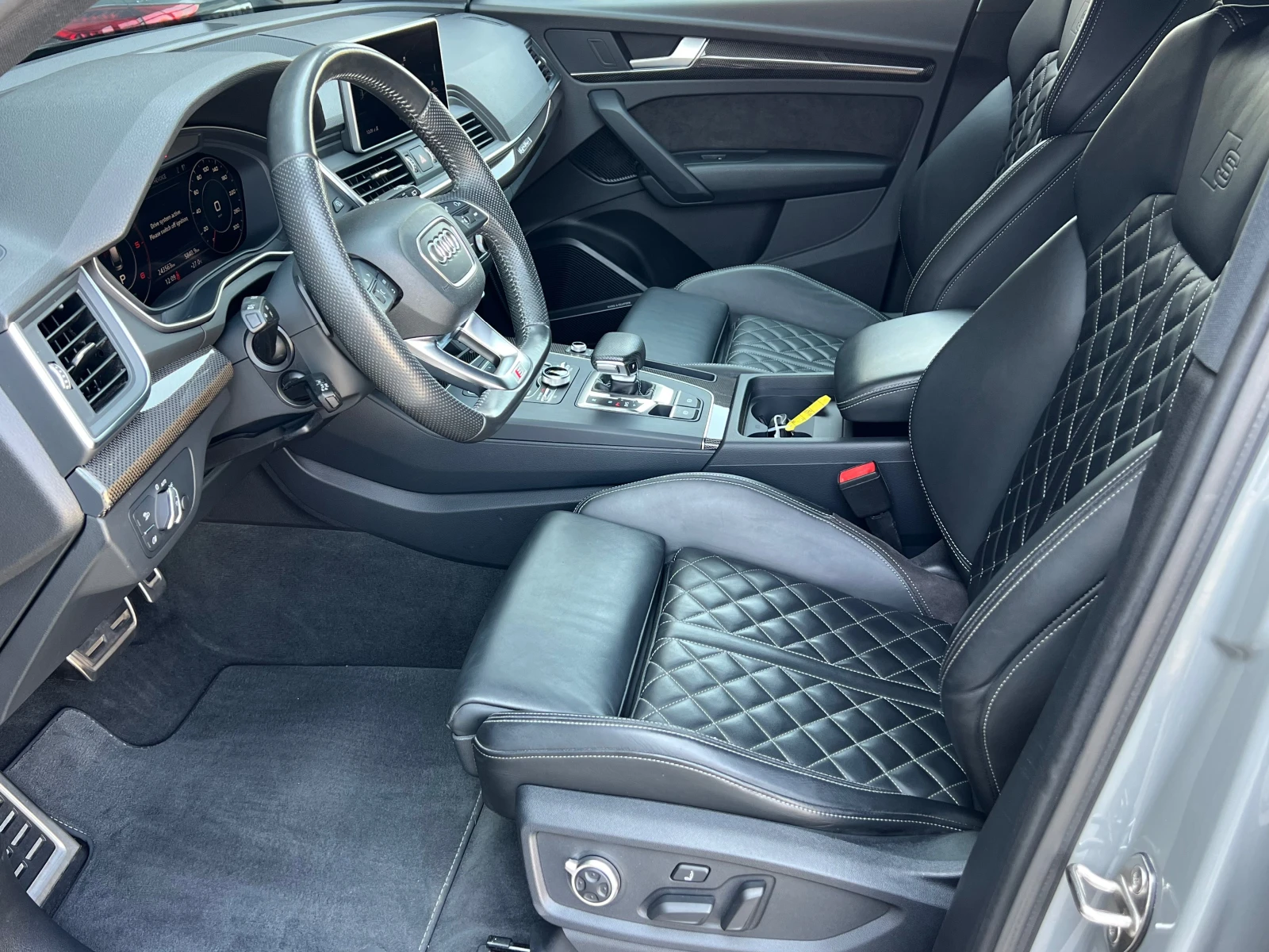 Audi Q5 2.0TDI, 4X4, S LINE+ , PANO, B&O,  - изображение 8