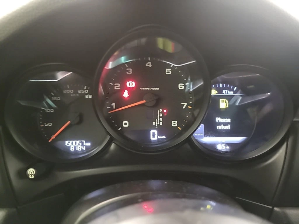 Porsche Macan * AWD 4DR * CARFAX * БЕЗ ПЪРВОНАЧАЛНА ВНОСКА - изображение 10