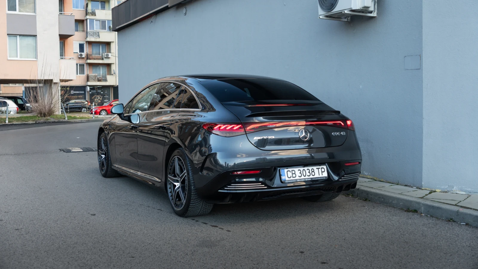 Mercedes-Benz EQE AMG 43 4MATIC | Mobile.bg � ����������� 4