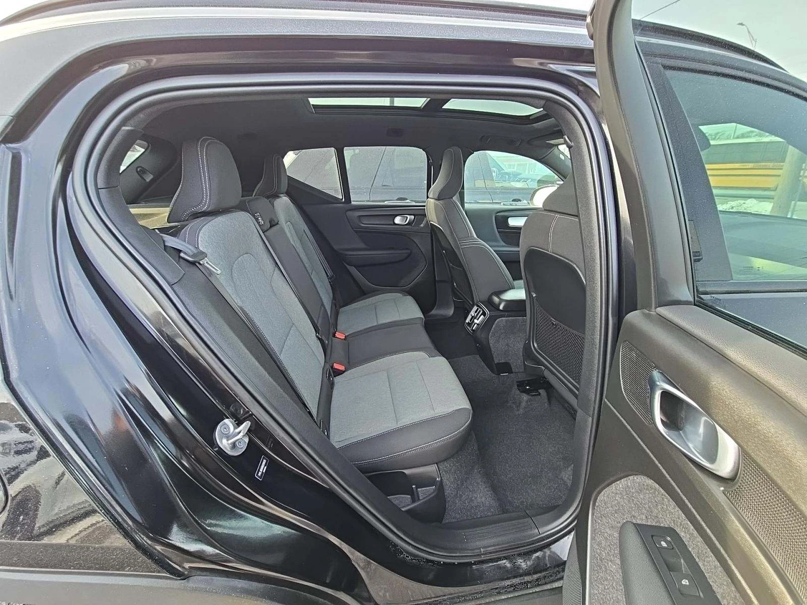 Volvo XC40 B5 Core Bright Theme | Mobile.bg � ����������� 12