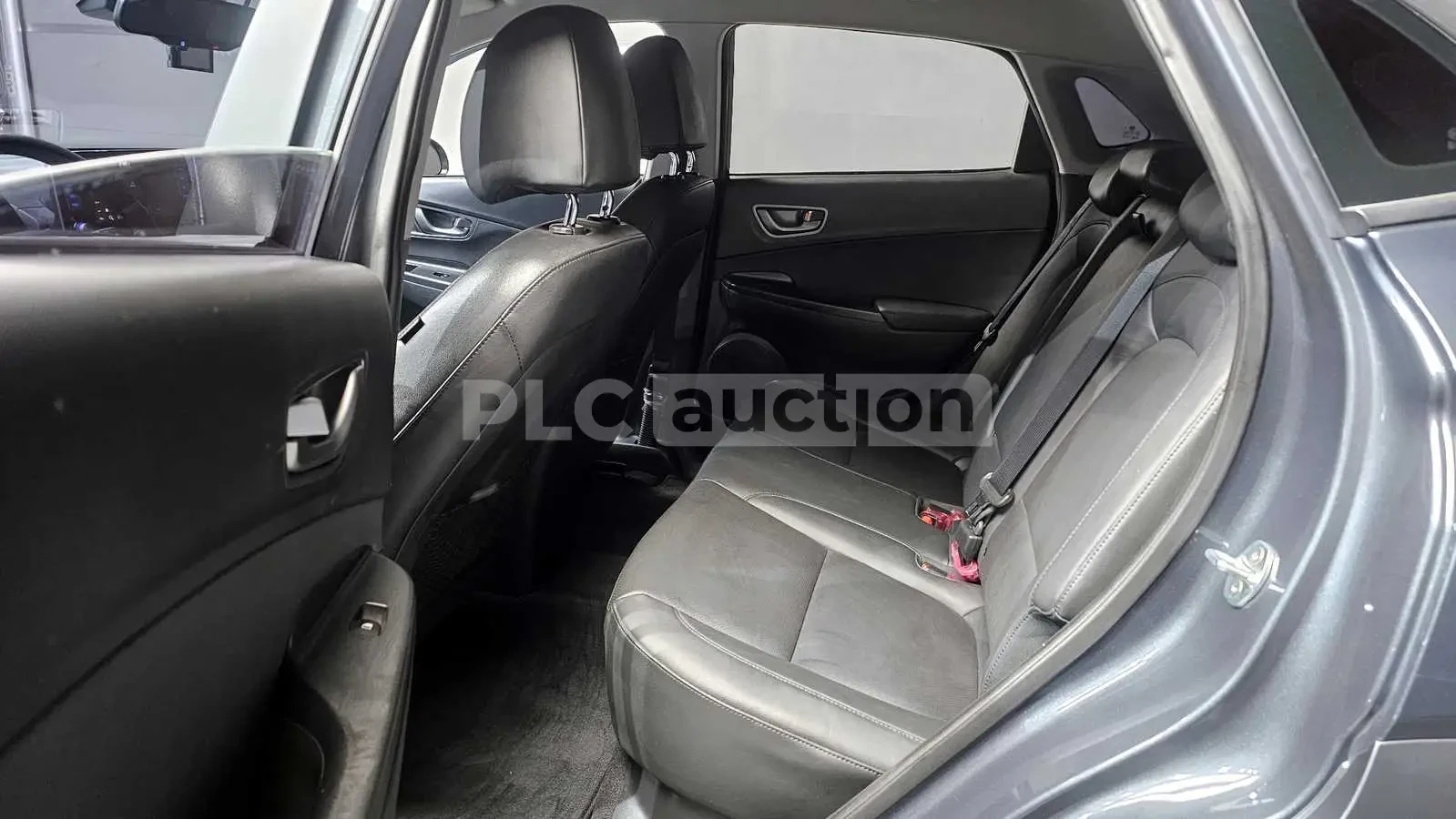 Hyundai Kona, снимка 13 - Автомобили и джипове - 54102862