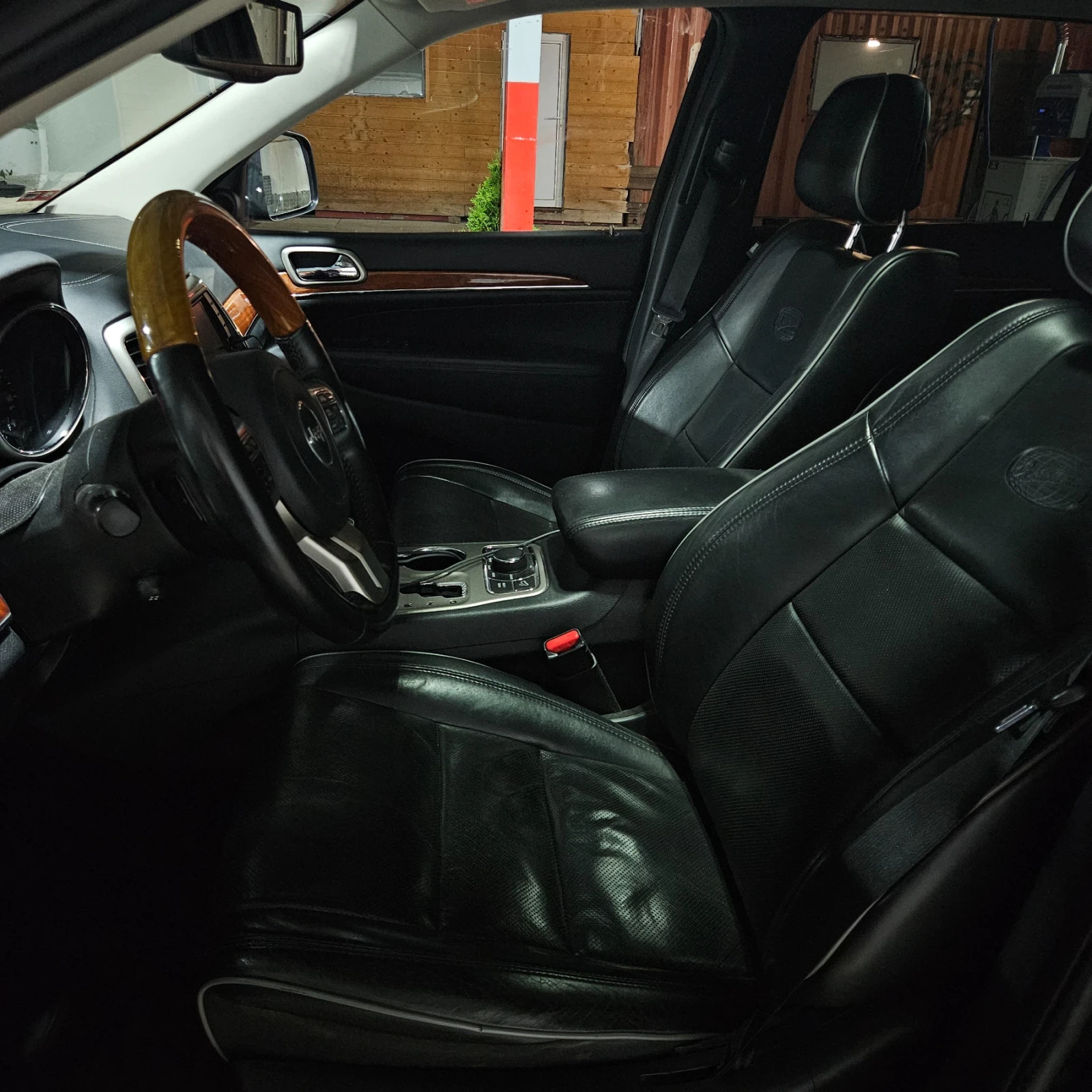 Jeep Grand cherokee Summit 5.7 LPG, снимка 7 - Автомобили и джипове - 54841840