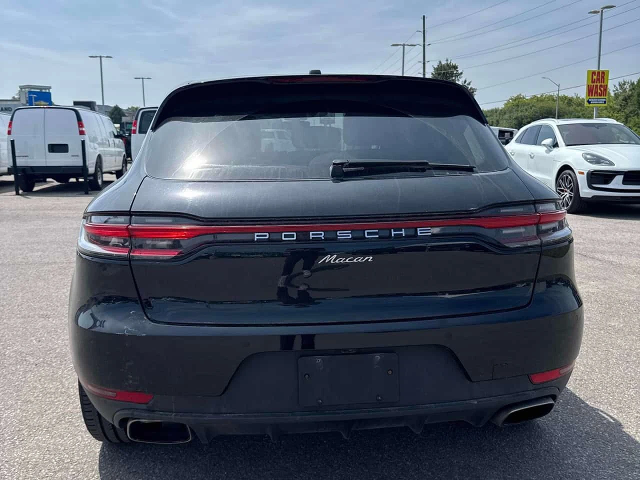 Porsche Macan | AWD | CARFAX | БЕЗ ПЪРВОНАЧАЛНА ВНОСКА, снимка 5 - Автомобили и джипове - 55106128