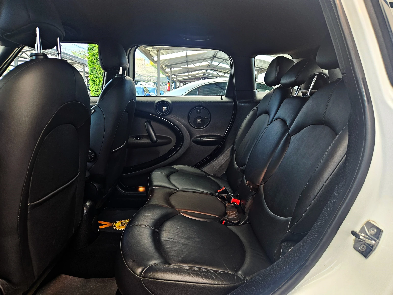 Mini Countryman ALL4/SPORT/GERMANY//HARMAN/KARDON/LIZING, снимка 16 - Автомобили и джипове - 55122275