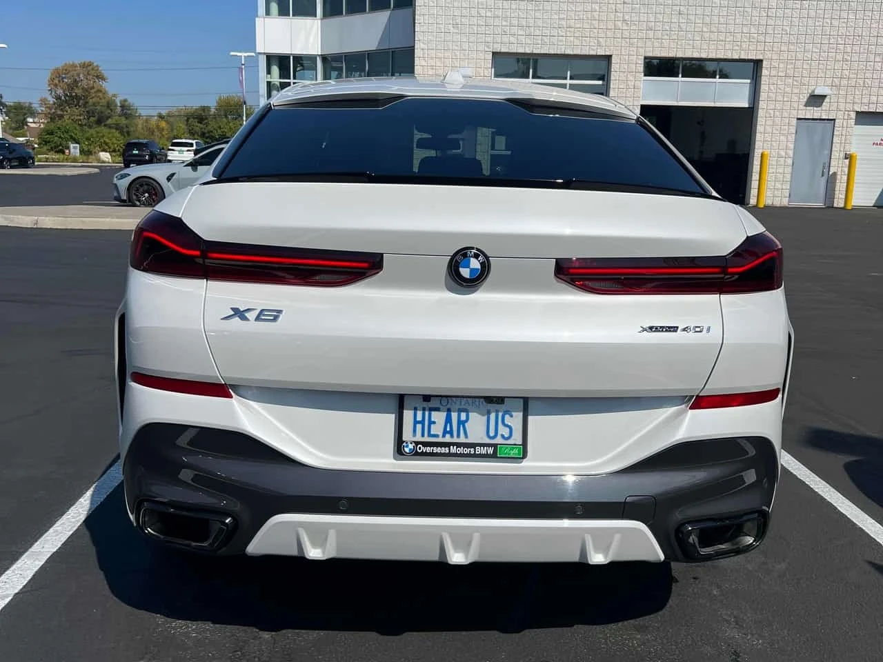 BMW X6 * xDrive40i* АВТОКРЕДИТ БЕЗ ПЪРВОНАЧАЛНА ВНОСКА* , снимка 4 - Автомобили и джипове - 55786304