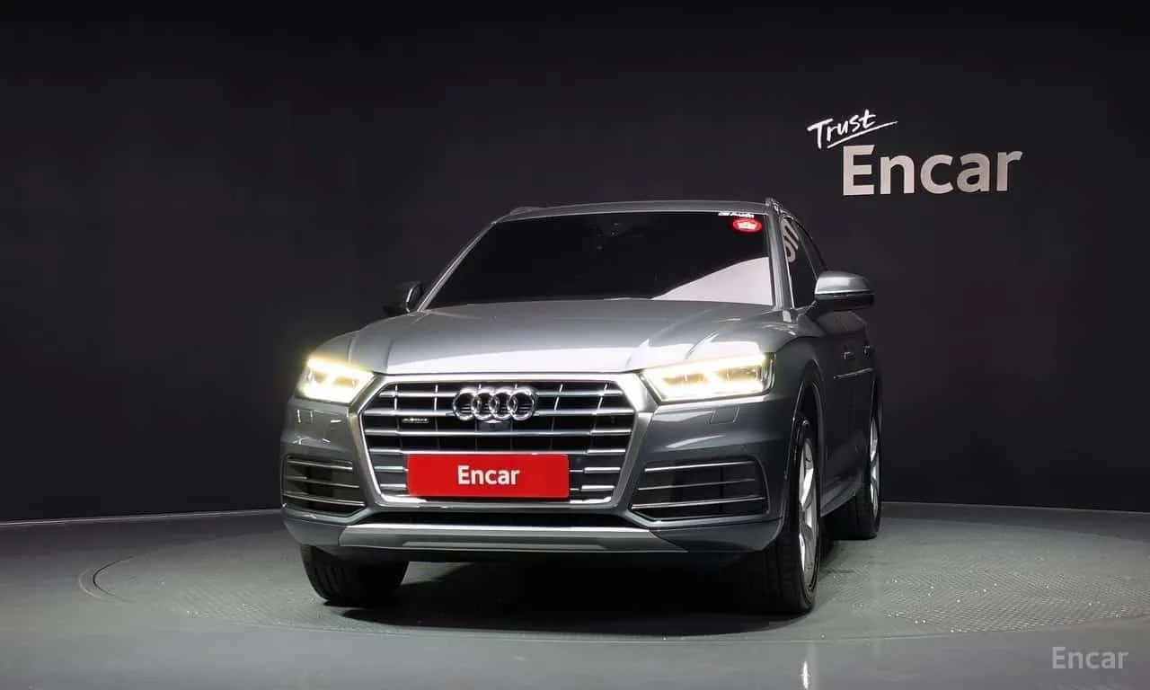 Audi Q5 * 40 TDI Quattro Premium * , снимка 3 - Автомобили и джипове - 56271425