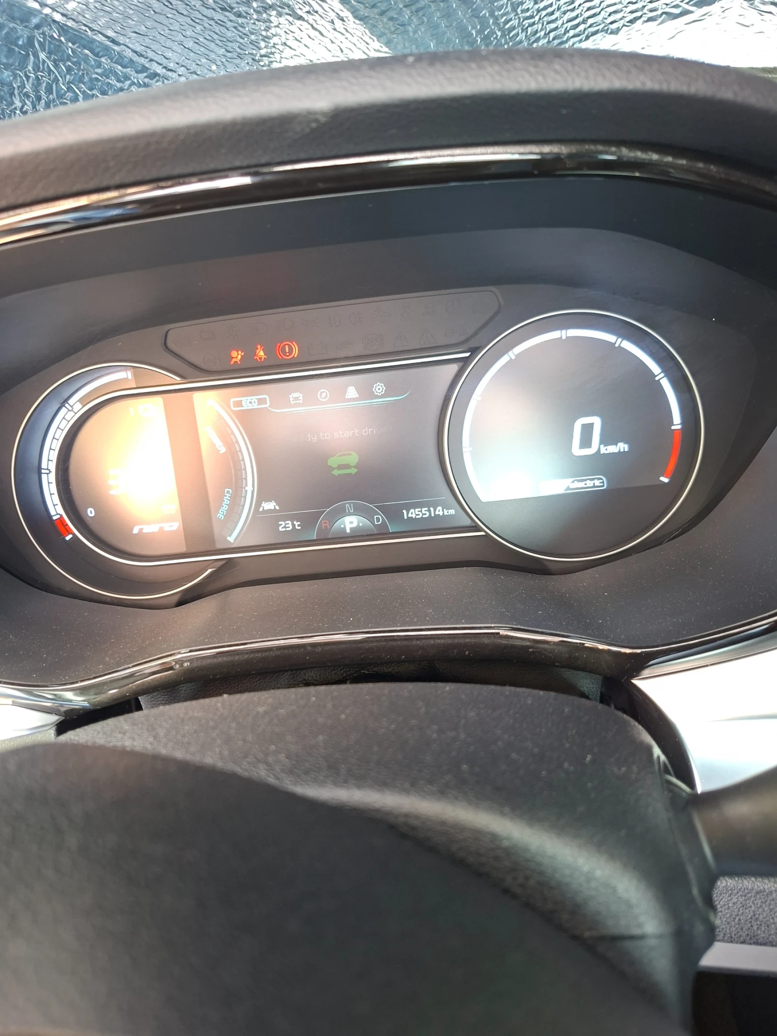 Kia Niro, снимка 6 - Автомобили и джипове - 56569504