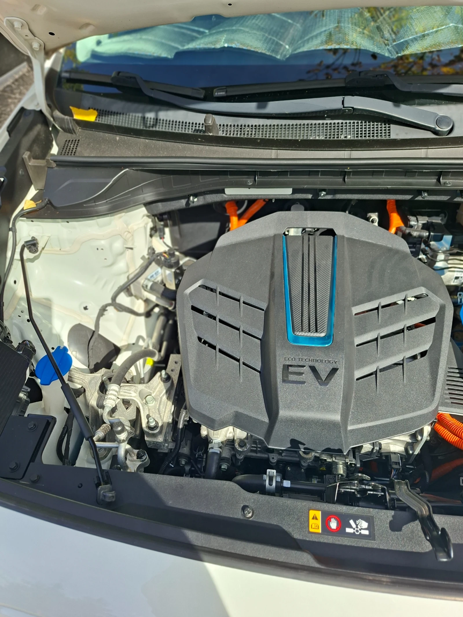 Kia Niro, снимка 2 - Автомобили и джипове - 56569504