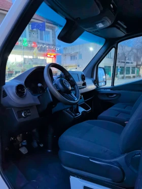 Mercedes-Benz Sprinter 316 163 к.с * Ръчка, снимка 7