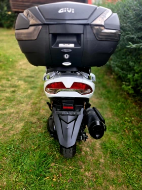 Suzuki Burgman 400i ABS, TRACTION CONTROL УНИКАТ! LIMITED EDITION, снимка 2