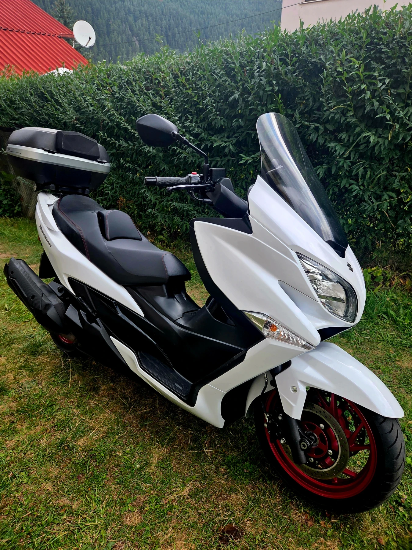 Suzuki Burgman 400i ABS, TRACTION CONTROL УНИКАТ! LIMITED EDITION, снимка 14 - Мотоциклети и мототехника - 54917163