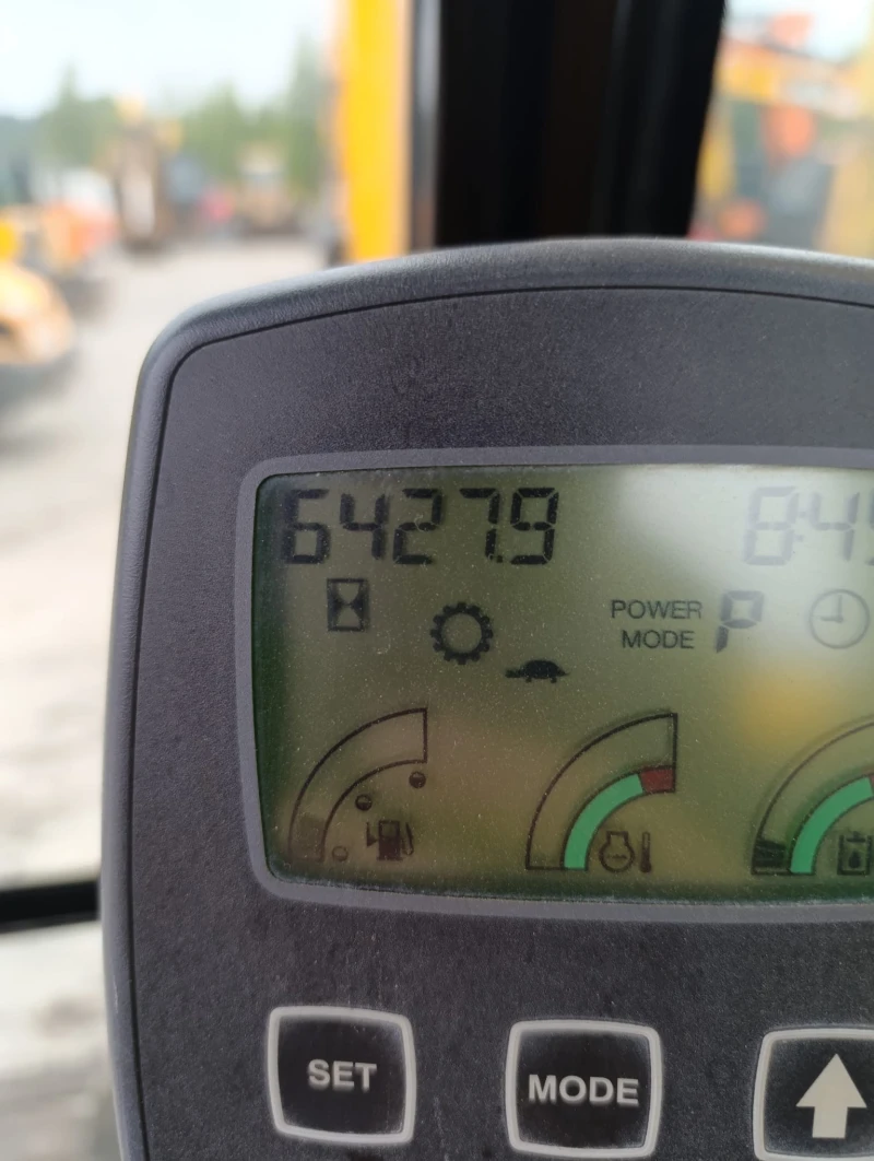 Багер JCB JS 260 NC ЛИЗИНГ, снимка 4 - Индустриална техника - 53243820