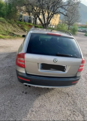 Обява за продажба на Skoda Octavia Scout 4x4    2.0tdi  ~9 000 лв. - изображение 4 | Auto.bg Обява за продажба на Skoda Octavia Scout 4x4    2.0tdi  ~9 000 лв. - изображение 4