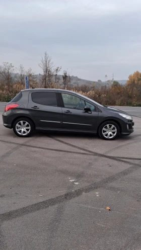 Peugeot 308 ГАЗ, снимка 4